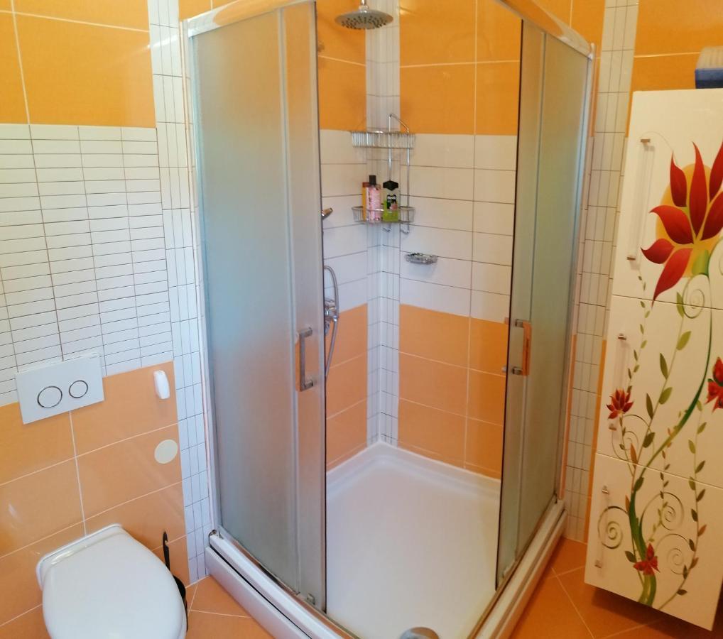 Apartmani Zafaranic Crikvenica Buitenkant foto