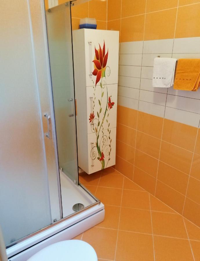 Apartmani Zafaranic Crikvenica Buitenkant foto